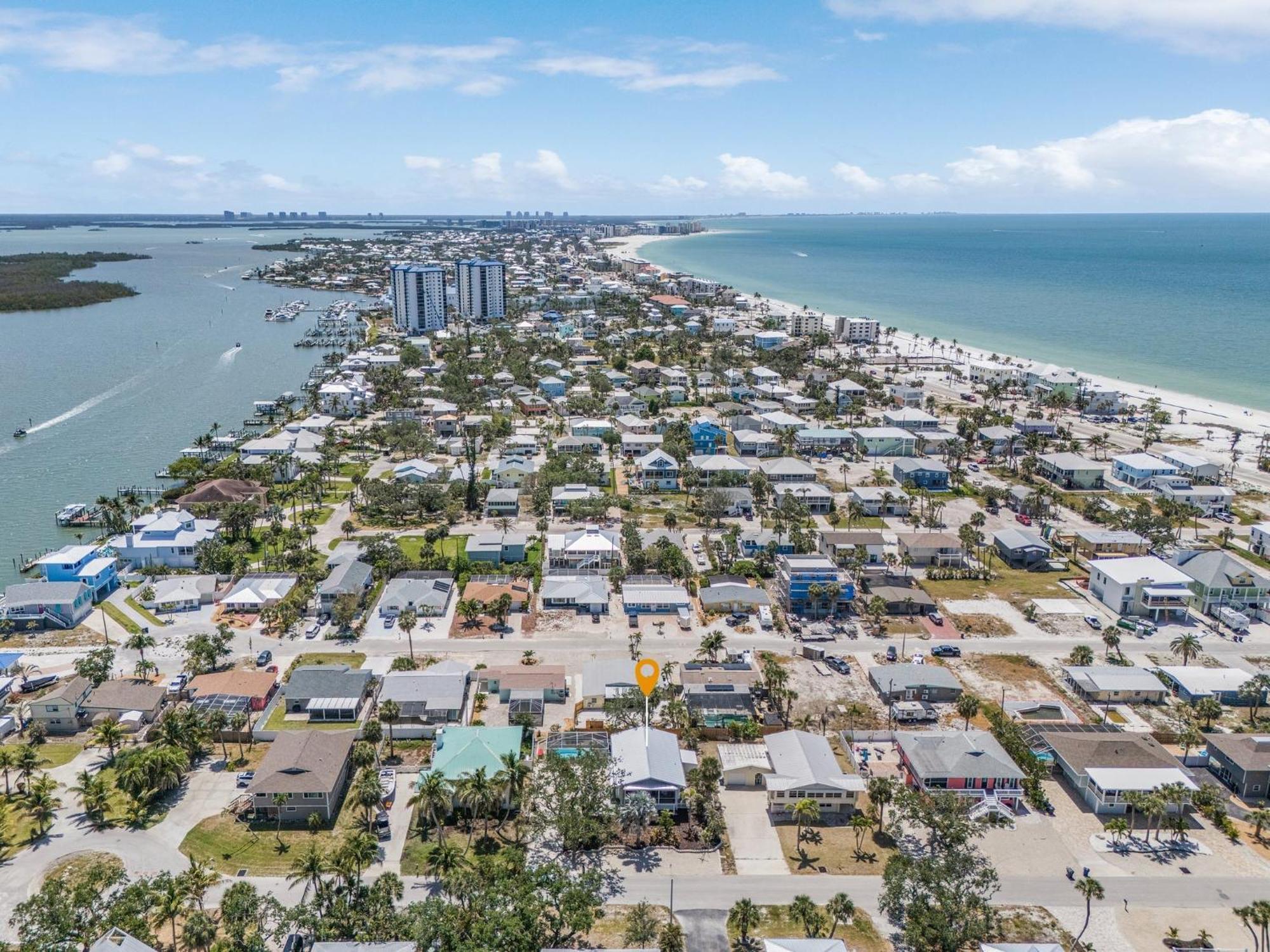 140 Barefoot Bungalow: 4Br/2Ba W/ Heated Pool! Fort Myers Beach Exterior foto